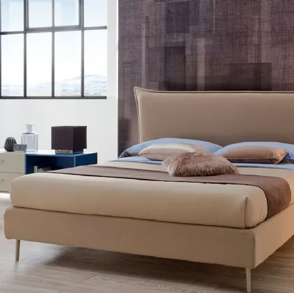 Letto in tessuto imbottito con testiera SC219 di Moretti Compact