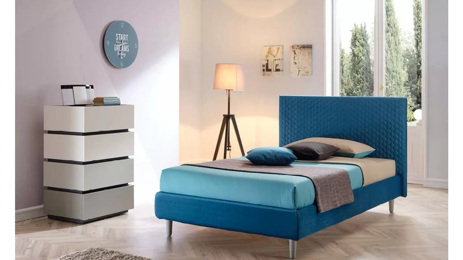 Letto singolo in tessuto con testiera trapuntata SC209 di Moretti Compact