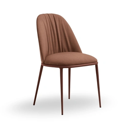 Sedia Lea in tessuto imbottito di Midj