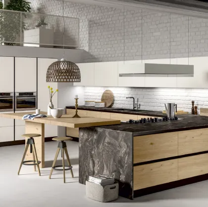 Cucina Moderna Essenza angolare con penisola di Atra Cucine